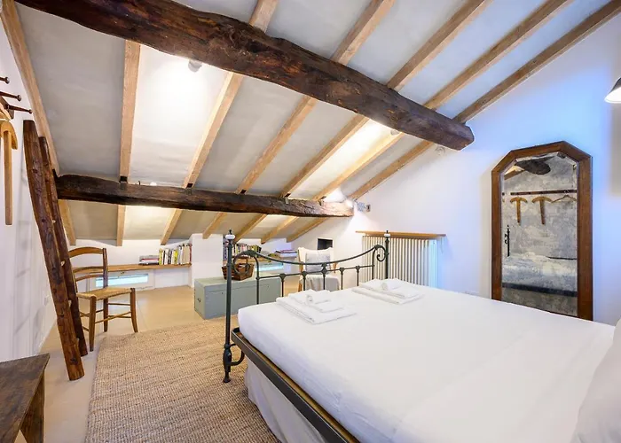 Apartament Skylight Duplex In Historic Center Parma